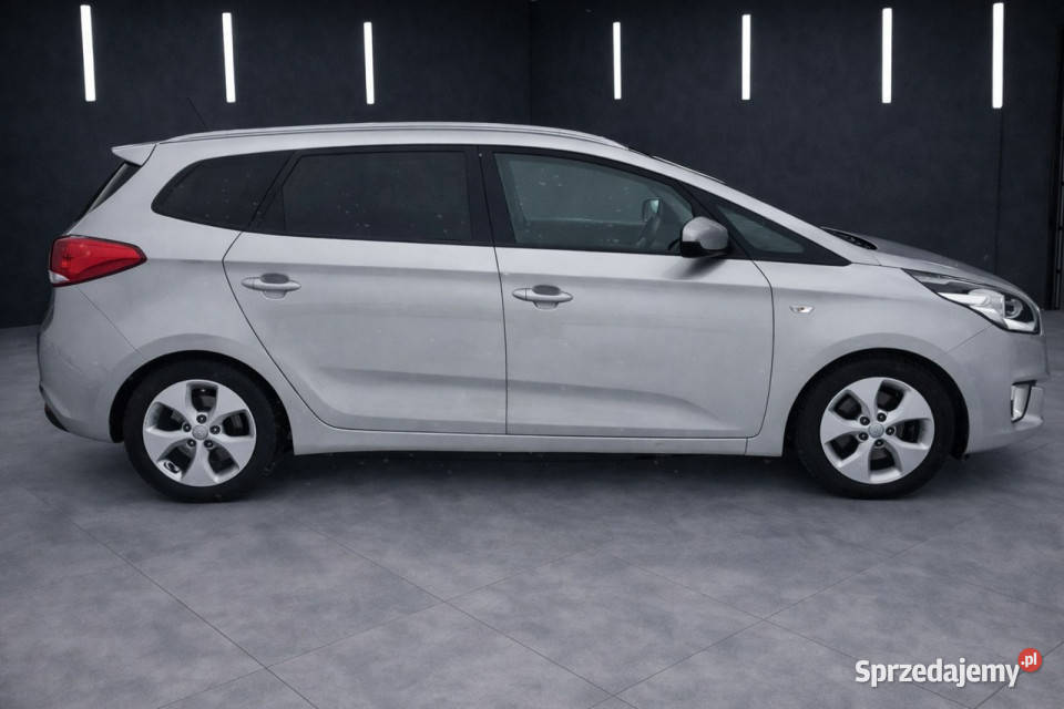 Kia Carens 16 benzynakamera cofaniaopłacona IV garażowany małopolskie Żabno sprzedam