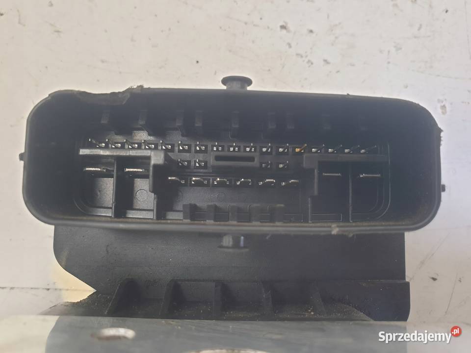 Toyota Corolla E21 POMPA ABS hamulcowa