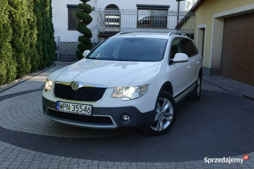 koda Superb SCOUT 4x4 DSG Alcantara 20 TDI wielofunkcyjna kierownica Škoda Płońsk