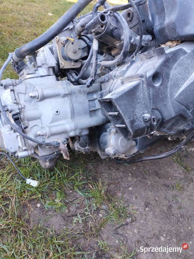 Uszkodzony silnik yamaha majesty 400 2005r