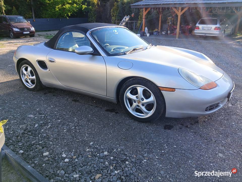 Porsche boxste Narol