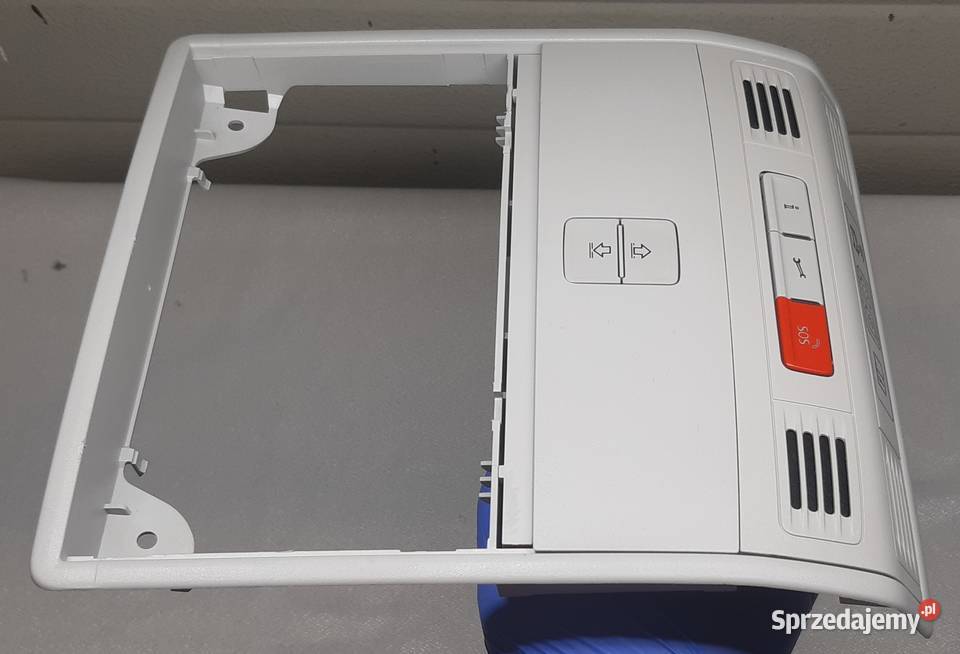 LAMPKA PODSUFITKI WNETRZA SKODA KAROQ 3V9867591 Mielęcin