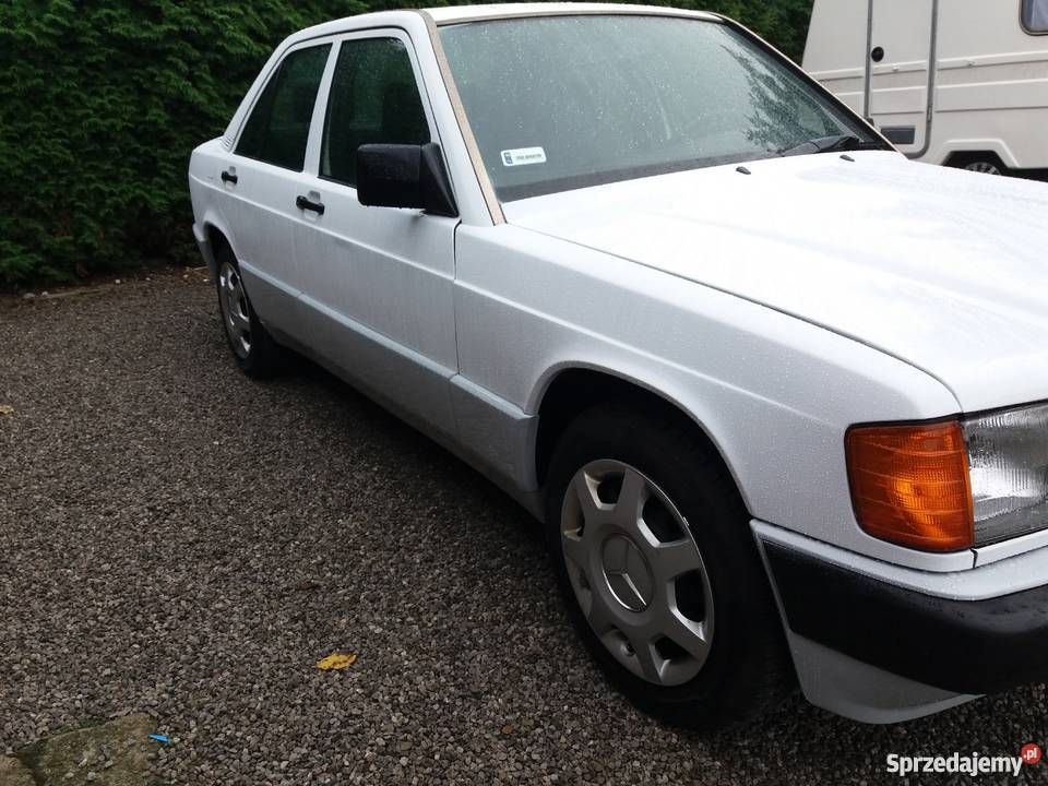 Klasyk w świetnym stanie W201 Mercedes 190 podkarpackie Wola Dalsza