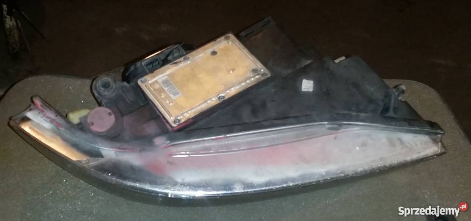 Lampa przód lewa strona Xenon 8d0941003an Audi Motoryzacja śląskie Dąbrowa Górnicza