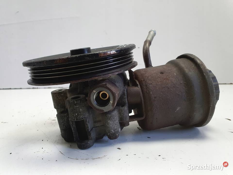 Toyota Avensis T25 20 D4D POMPA WSPOMAGANIA Pompy wspomagania Chełm