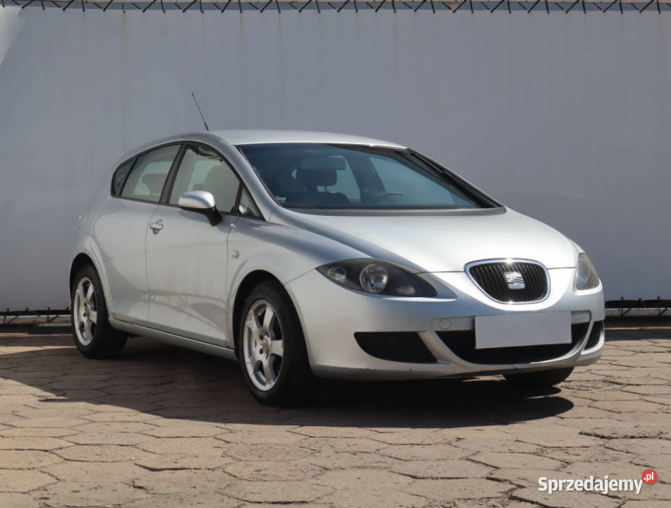 Seat Leon 16 srebrny mazowieckie Piaseczno