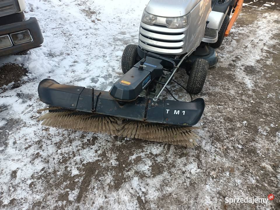 Zamiatarka szczotka do traktorka kosiarki Pabianice