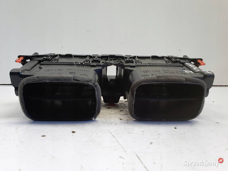 Toyota Corolla XII E21 ŚRODKOWA KRATKA NAWIEWU Wyposażenie wnętrza Rudka