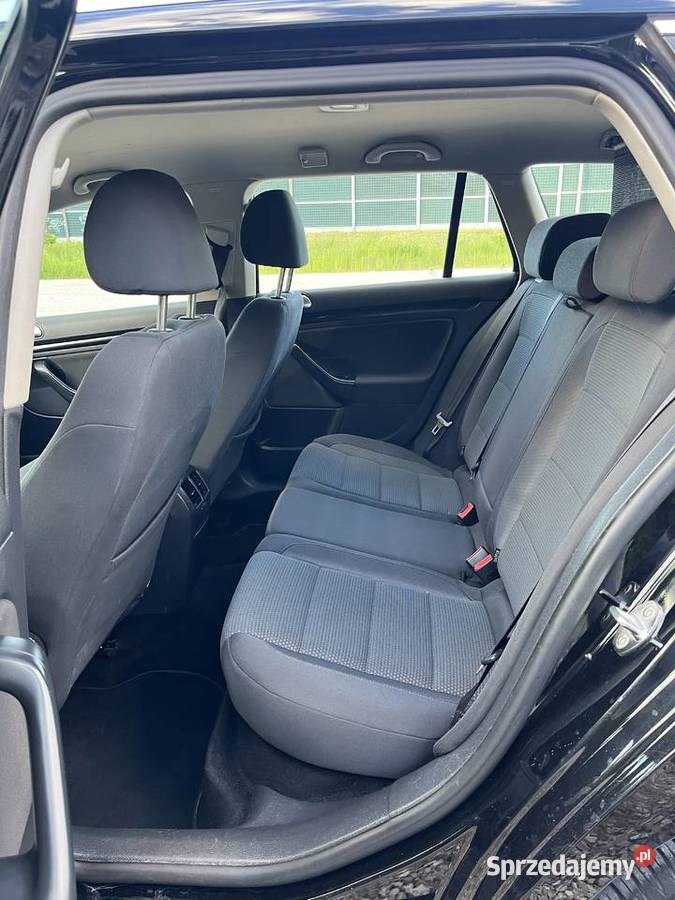 Volkswagen Golf VI 2010r 16 TDI 105 Kombi Super Łódź sprzedam