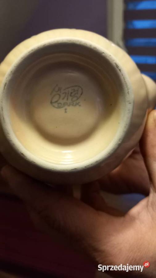 Dzbanki porcelanowe 3 sztuki 99 zlotych sprzedam