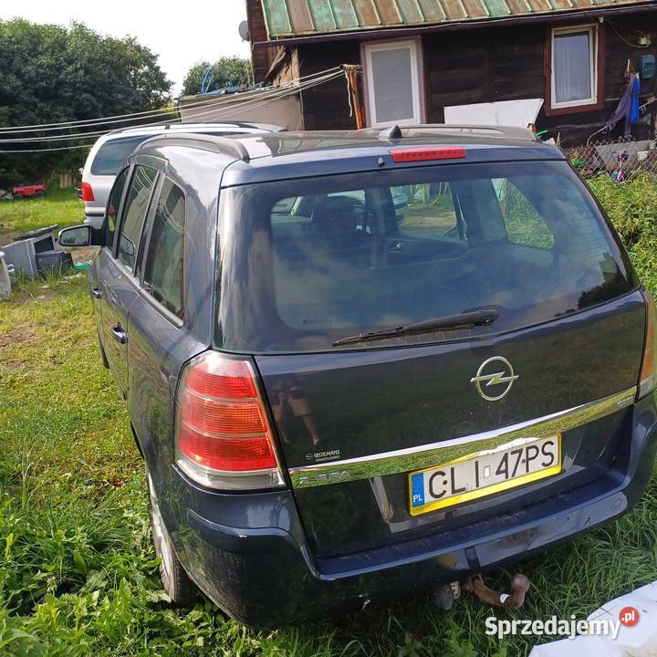 W całości na części silnik na chodzie uszkodzony Drzycim