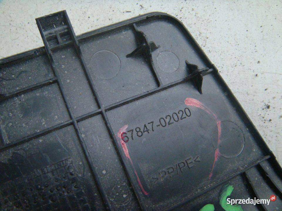 OSŁONA ZAŚLEPKA PLASTIK TOYOTA AURIS II Włoszczowa sprzedam