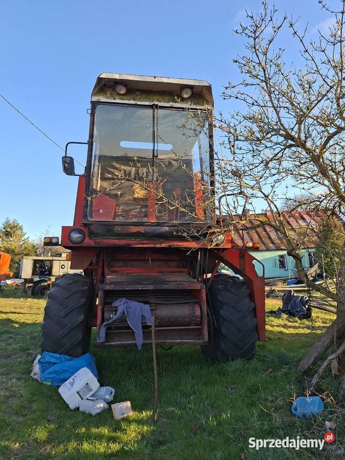 Kombajn bizon z kabiną