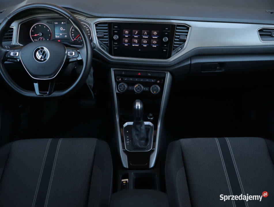 VW TRoc 15 TSI asystent pasa ruchu lubelskie Lublin
