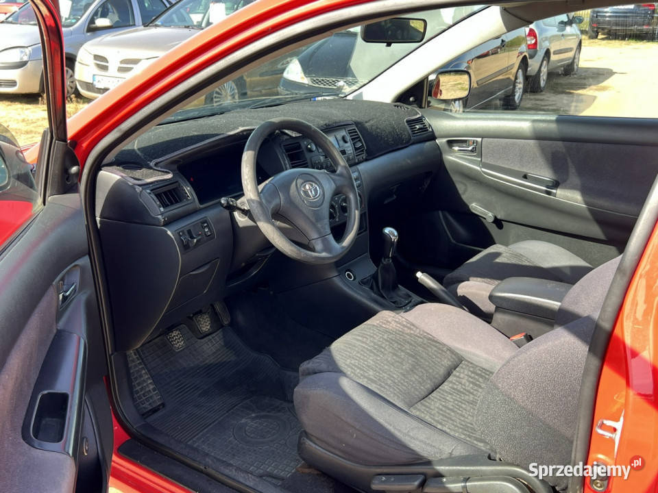 Toyota Corolla 14 Benzyna 97 2004r Z Hatchback Warszawa sprzedam