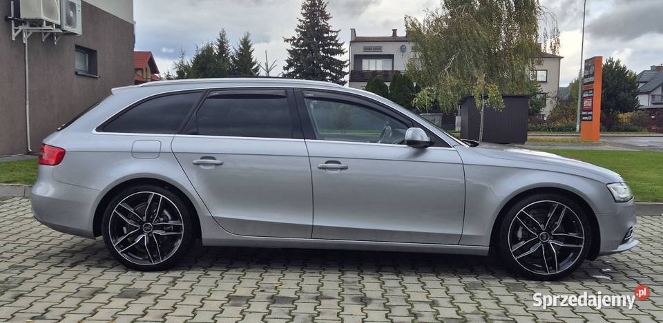 Audi A4 B8 Lift 20 TDi BO Led Xenon Panorama komputer pokładowy Zamość