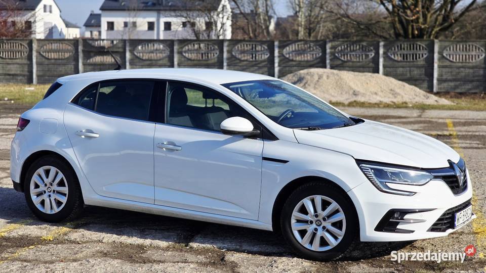 Renault Megane IV lifcie koniec 2020 roku światła przeciwmgielne