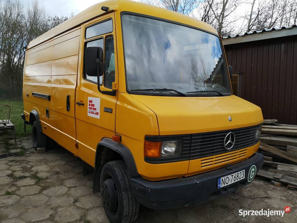 Mercedes Benz 611D Samochody ciężarowe Olsztyn