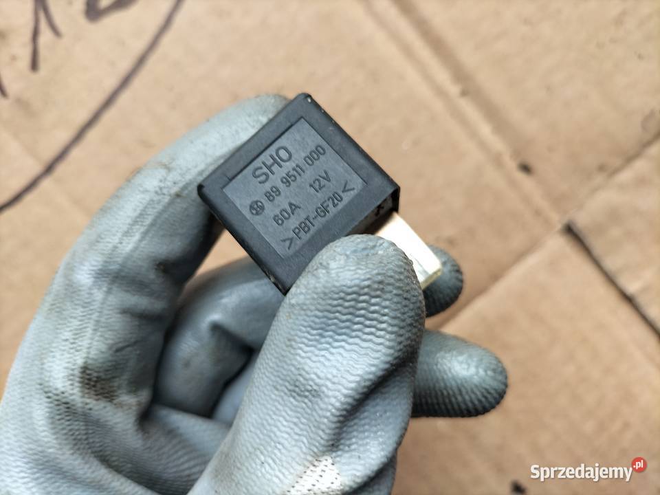 PRZEKAŹNIK 213 899511000 AUDI VW Kamień-Kolonia sprzedam