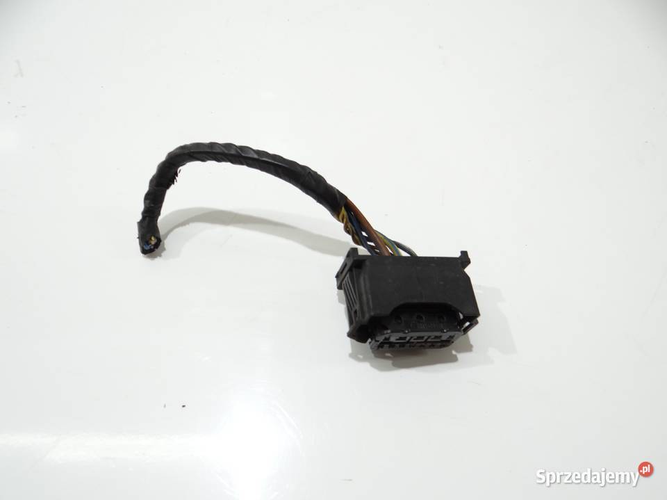 KOSTKA LAMPY PRZÓD BMW E90 LCI PRZÓD H7 Strzyżewice