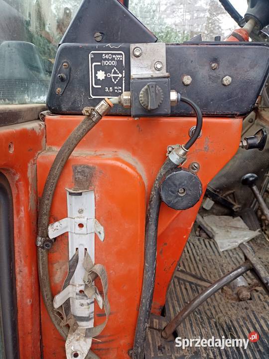 MTZ 570 ładowacz czołowy 3 sekcyjny Złotnik