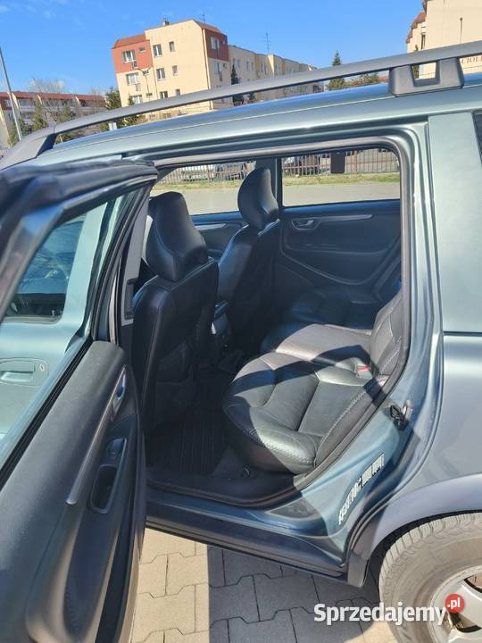Sprzedam VOLVO XC70 4x4 kupiony w Polsce Warszawa sprzedam