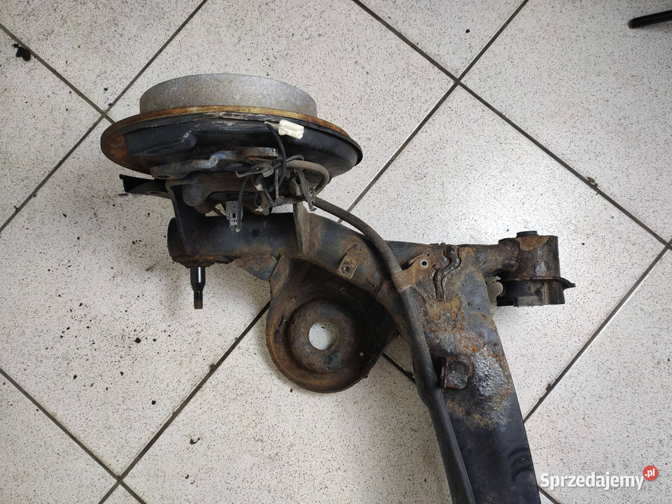 Sanki belka zawieszenia tył Toyota Sienna 3 2011 Wasilków