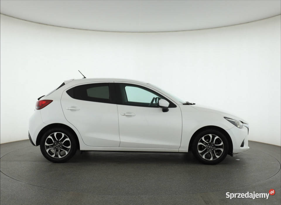 Mazda 2 15 16V Piaseczno