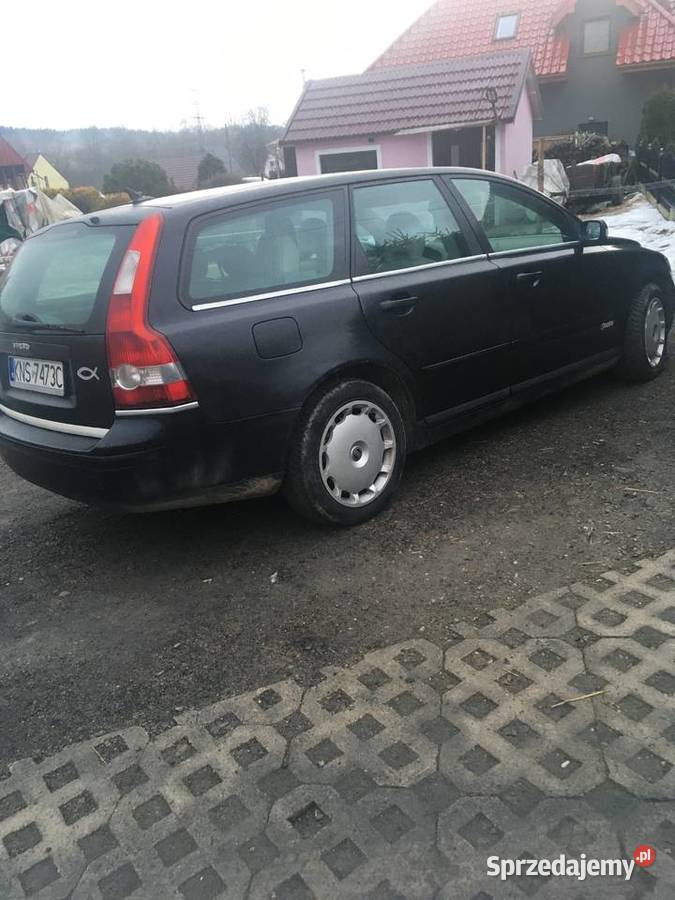 Volvo v50 manualna