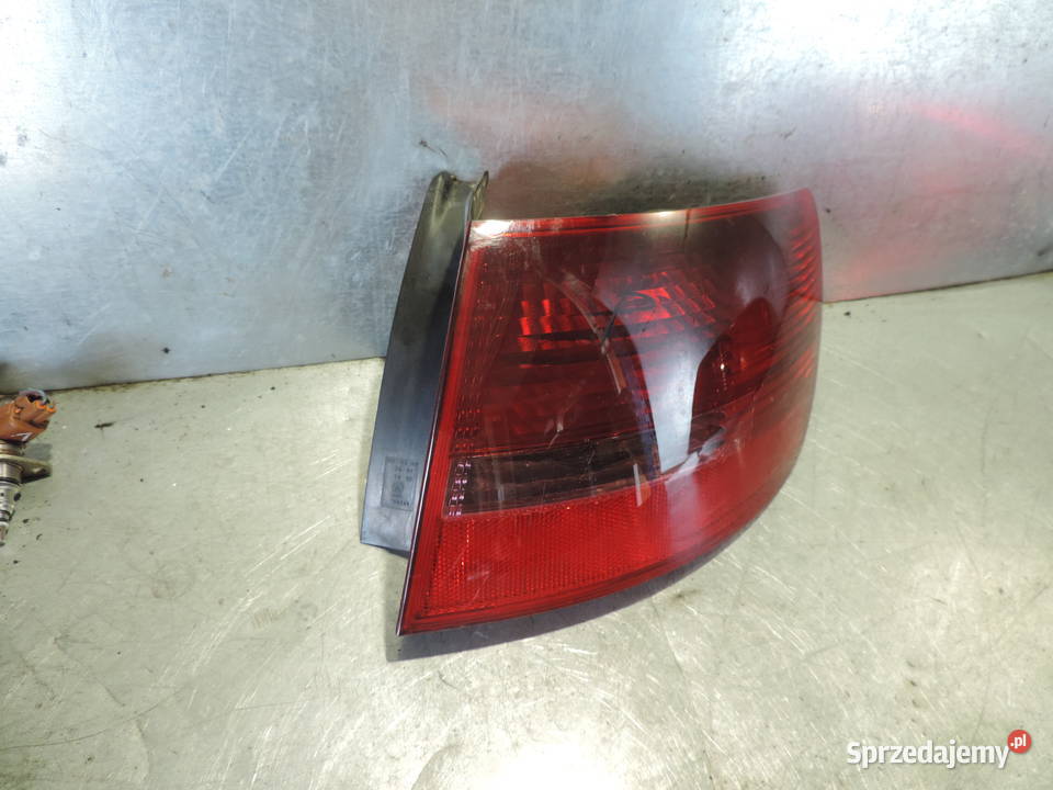 LAMPA PRAWY TYŁ AUDI A6 C6 KOMBI AVANT Rok produkcji 2008 małopolskie Nowy Sącz sprzedam