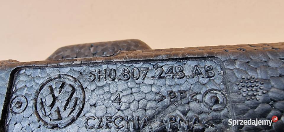 VW GOLF VIII 8 ABSORBER PIANKA ZDERZAKA PRZÓD Bieleń