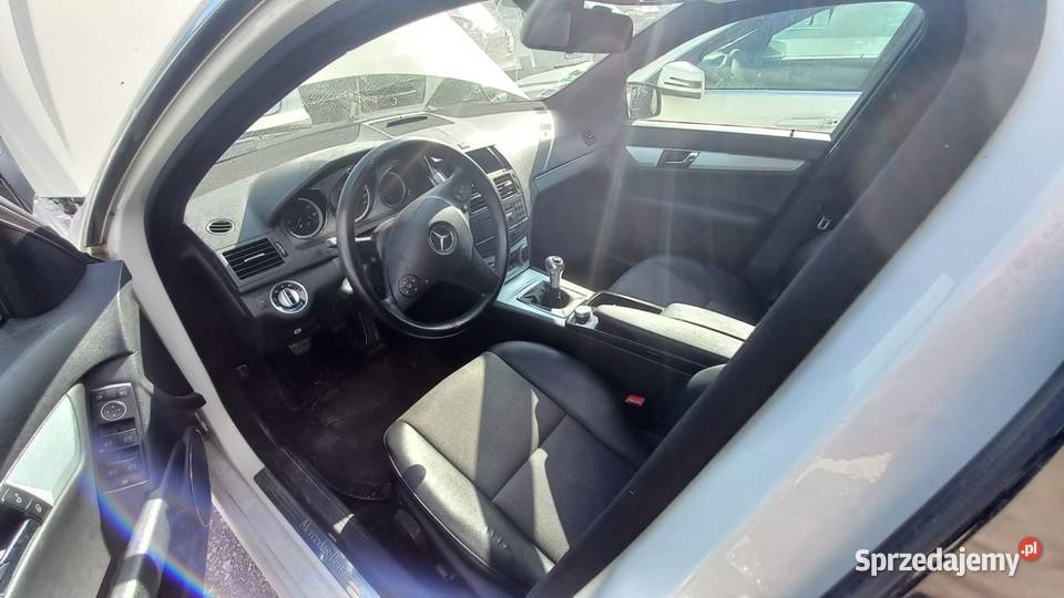 C220CDI 170 Pakiet AMG Bi Xenon Klimatronic