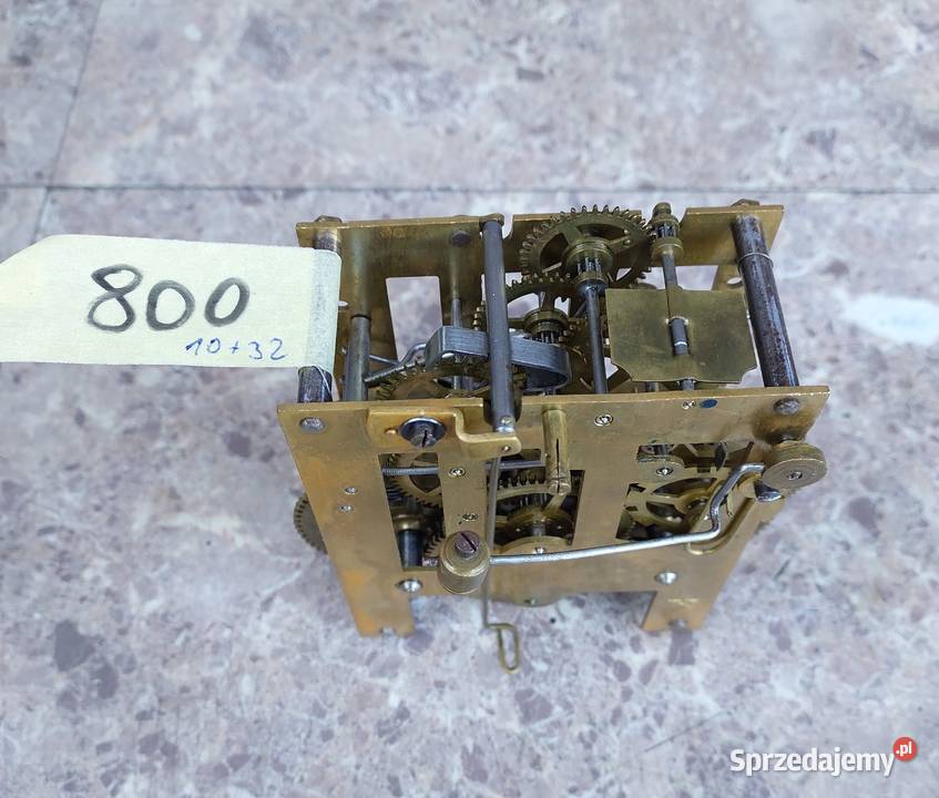 800 Mechanizm starego zegara ściennego Junghans Tczew