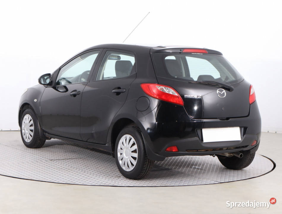 Mazda 2 13 i isofix Piaseczno sprzedam