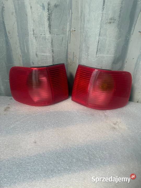 Lampy narożne Audi A6 C4 S6 C4 sedan Konin