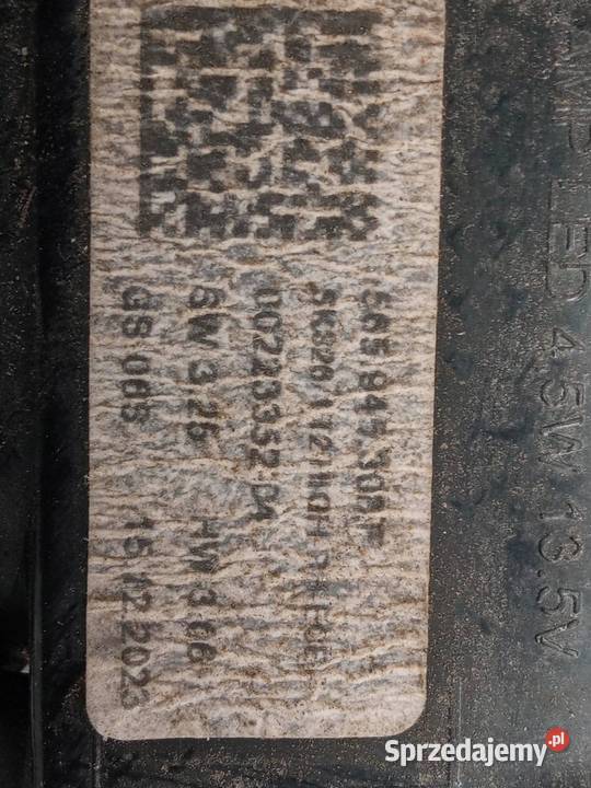 LAMPA TYŁ W KLAPĘ PRAWA EUROPA 565945308P Skoda