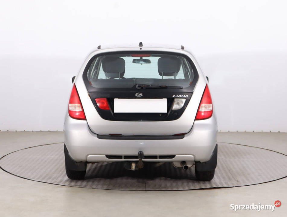 Suzuki Liana 16 nieuszkodzony