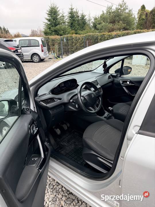 Peugeot 208 14hdi 2013r lubelskie Tomaszów Lubelski