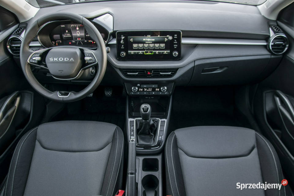 koda Fabia Drive 10 TSI 95 Dostępny ręki IV 2021 Hatchback
