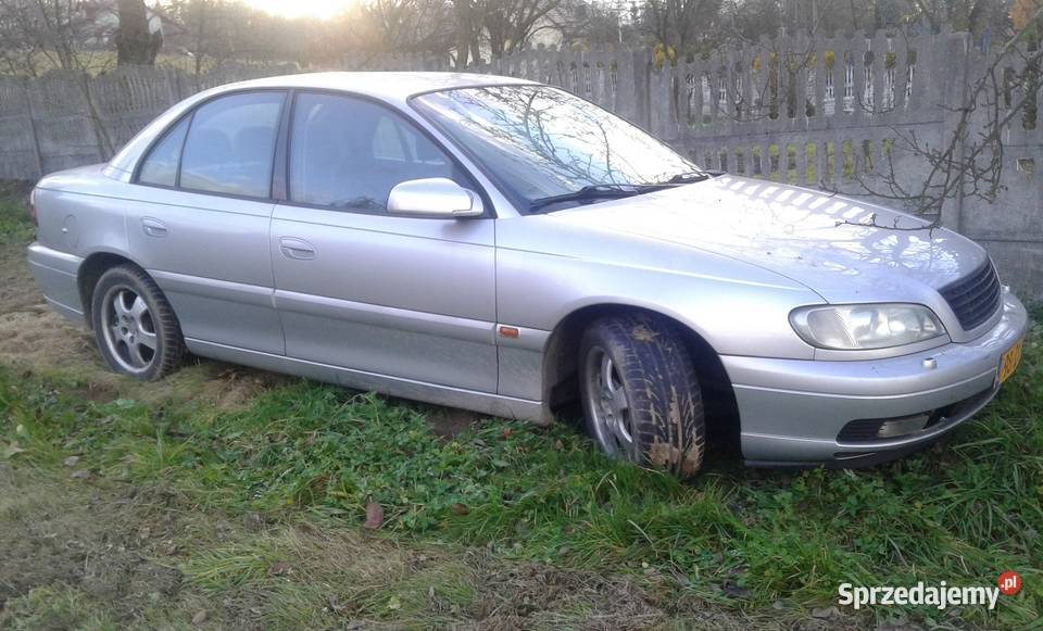 Opel Omega C 25 V6 Sedan Xenony Alufelgi 16 Sedan / Limuzyna