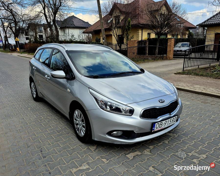 Kia Ceed 2015r SALON POLSKA Serwis ASO autoalarm Ożarów Mazowiecki