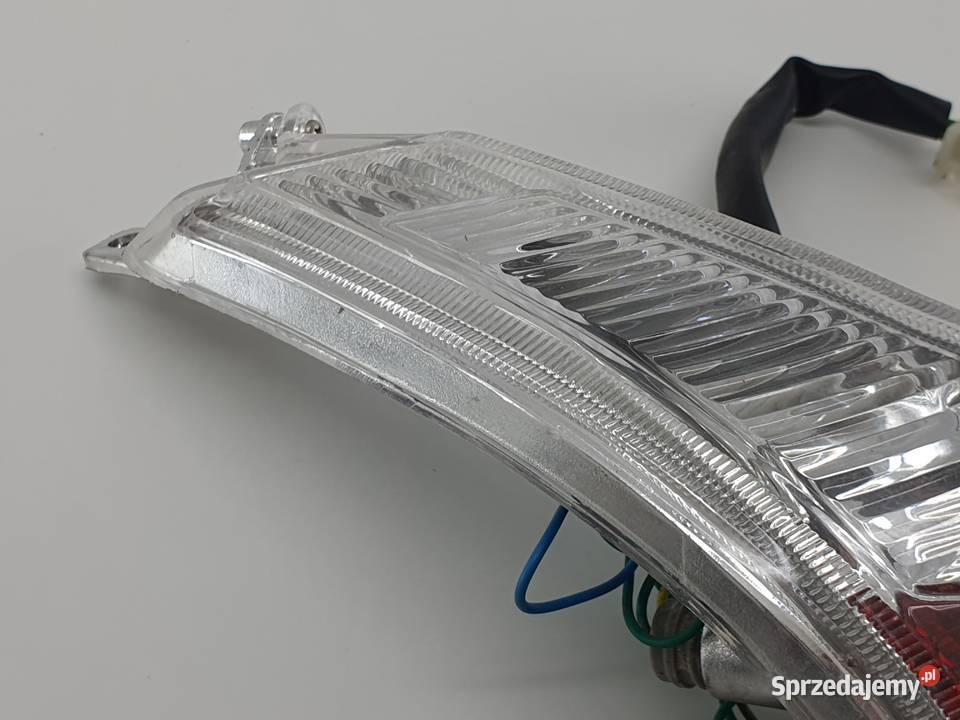 LAMPA TYL PRAWA KIERUNKOWSKAZ PEUGEOT EVIVACITY Lampy tylne Janowice