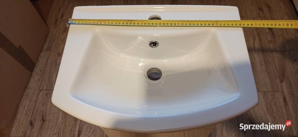 SZAFKA Z UMYWALKĄ Sanok