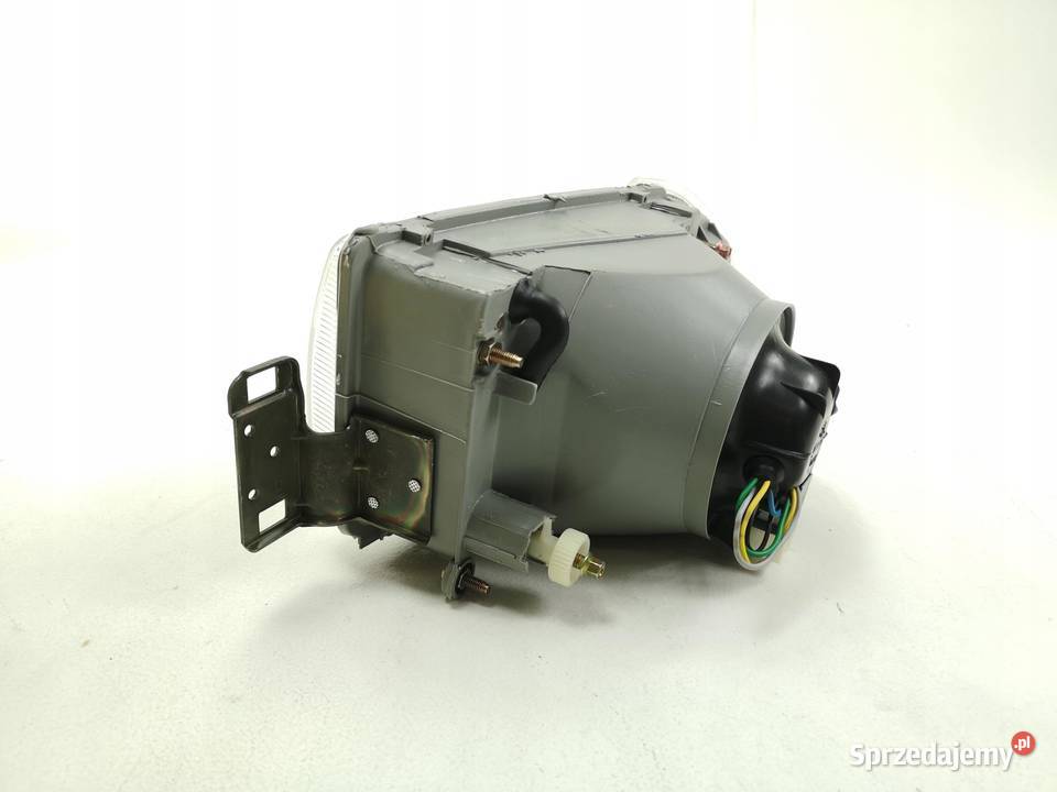 LAMPA PRAWY PRZÓD ALFA ROMEO 33 19831993 MAGNETI osobowe