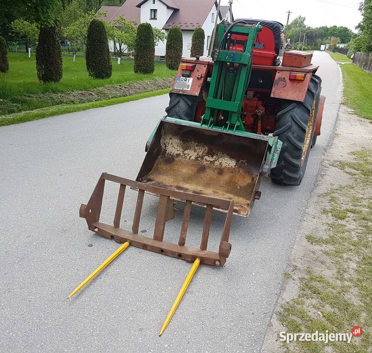 Tur podnośnik na tył ciągnika na siłowniku