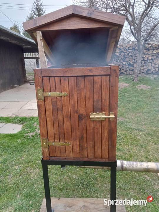 Wędzarnia drewniana