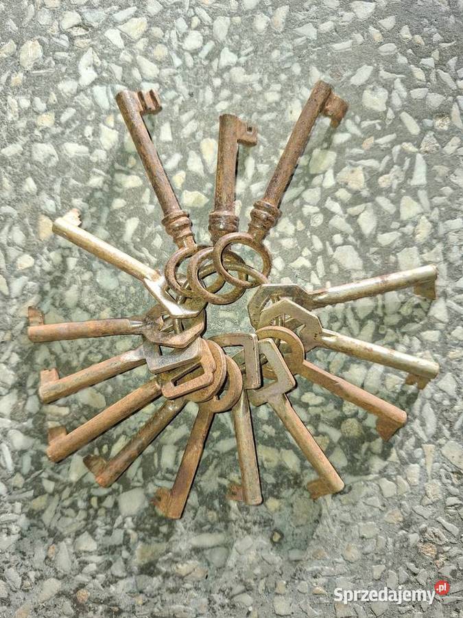 Klucze do starych zamków różne dolnośląskie Wrocław