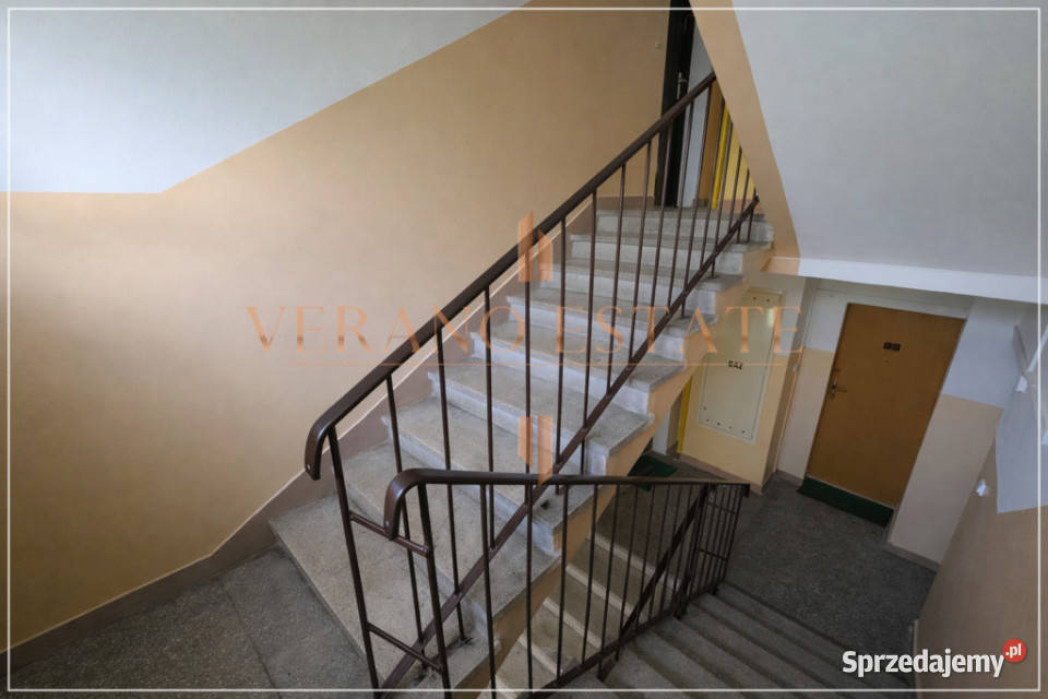 Kawalerka 30m I Balkon I Piwnica Nieruchomości mazowieckie Milanówek
