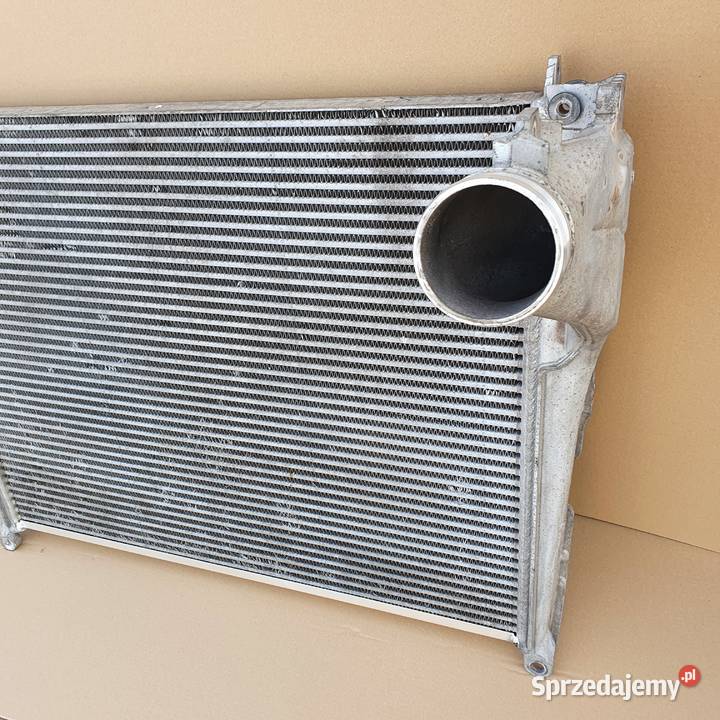 ACTROS MP4 chłodnica powietrza intercooler Bieleń