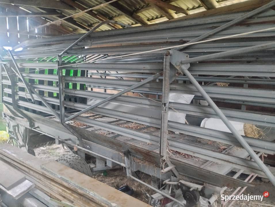 Przyczepa samozbierająca Włoszczowa